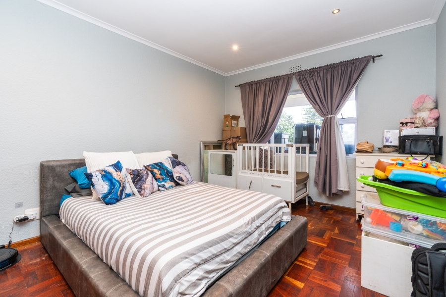 To Let 1 Bedroom Property for Rent in Pinelands Western Cape